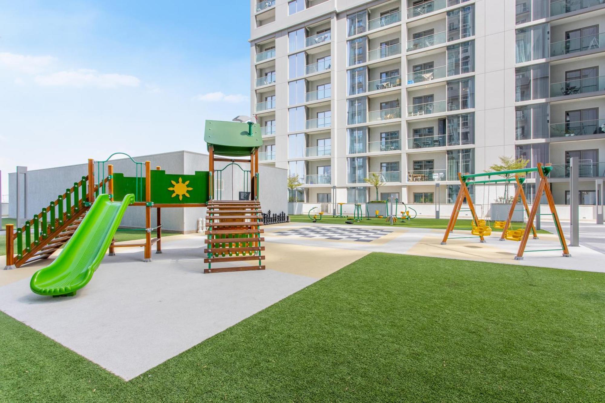Stay By Latinem Luxury 1Br Plus Study Holiday Home Cv A2712 Near Downtown Dubaj Exteriér fotografie